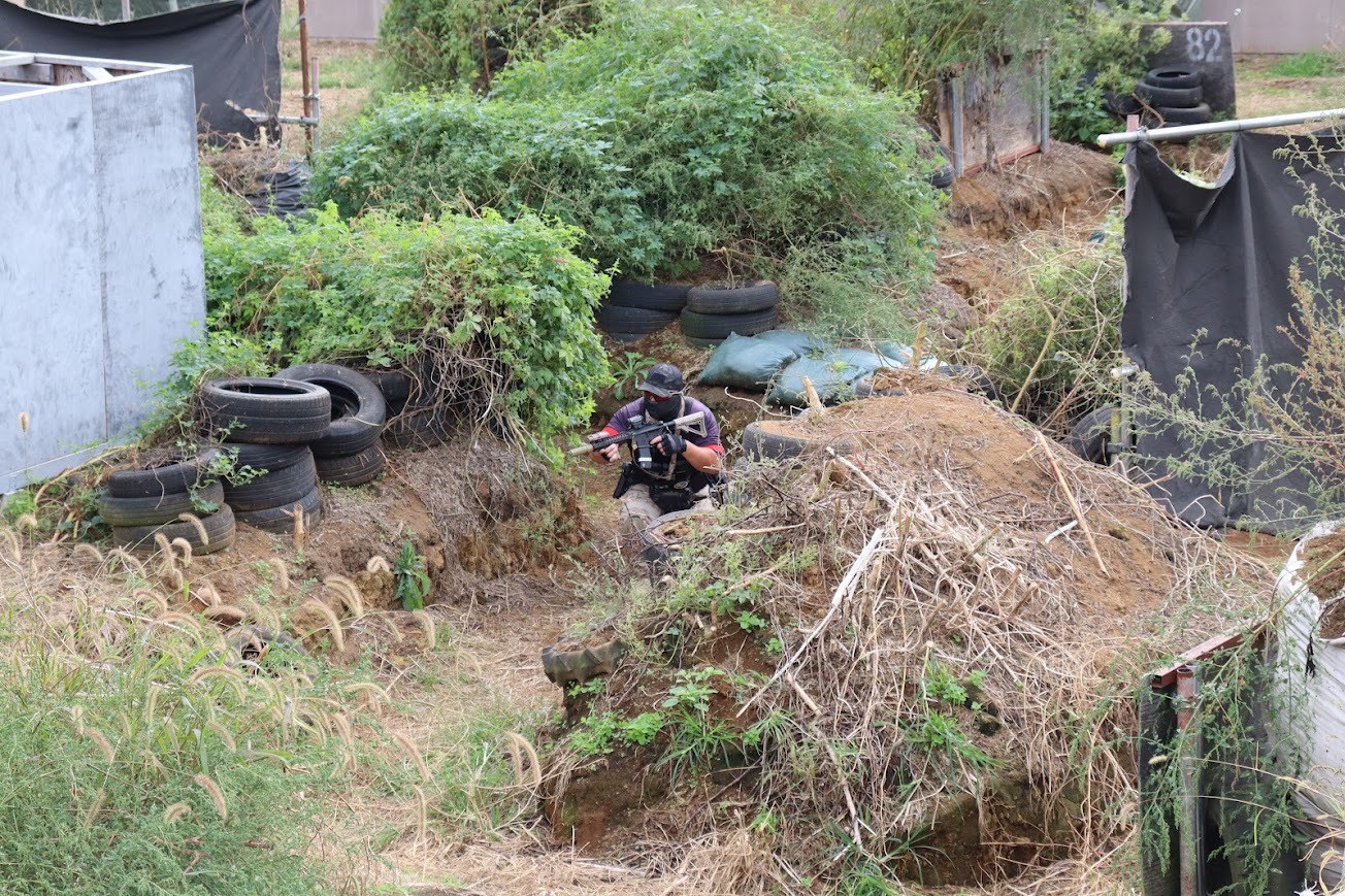 フィールドのエアガン